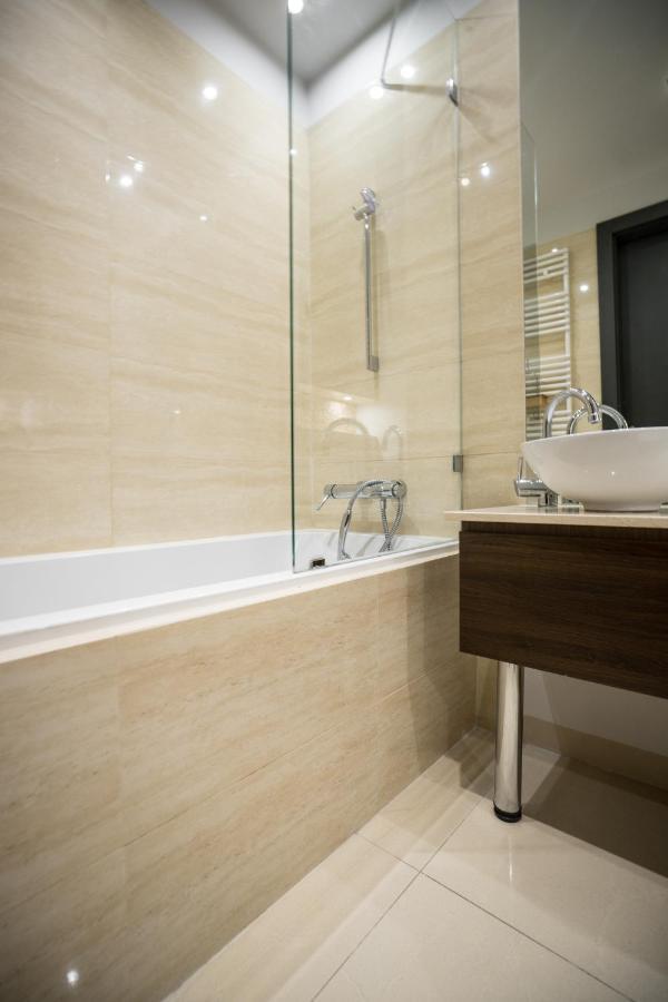 Oomph Warsaw Central Luxurious Air-Conditioned Apartment With Balcony 外观 照片